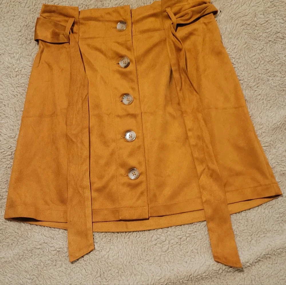 Francesca's Suede Skirt XS - Picture 5 of 9